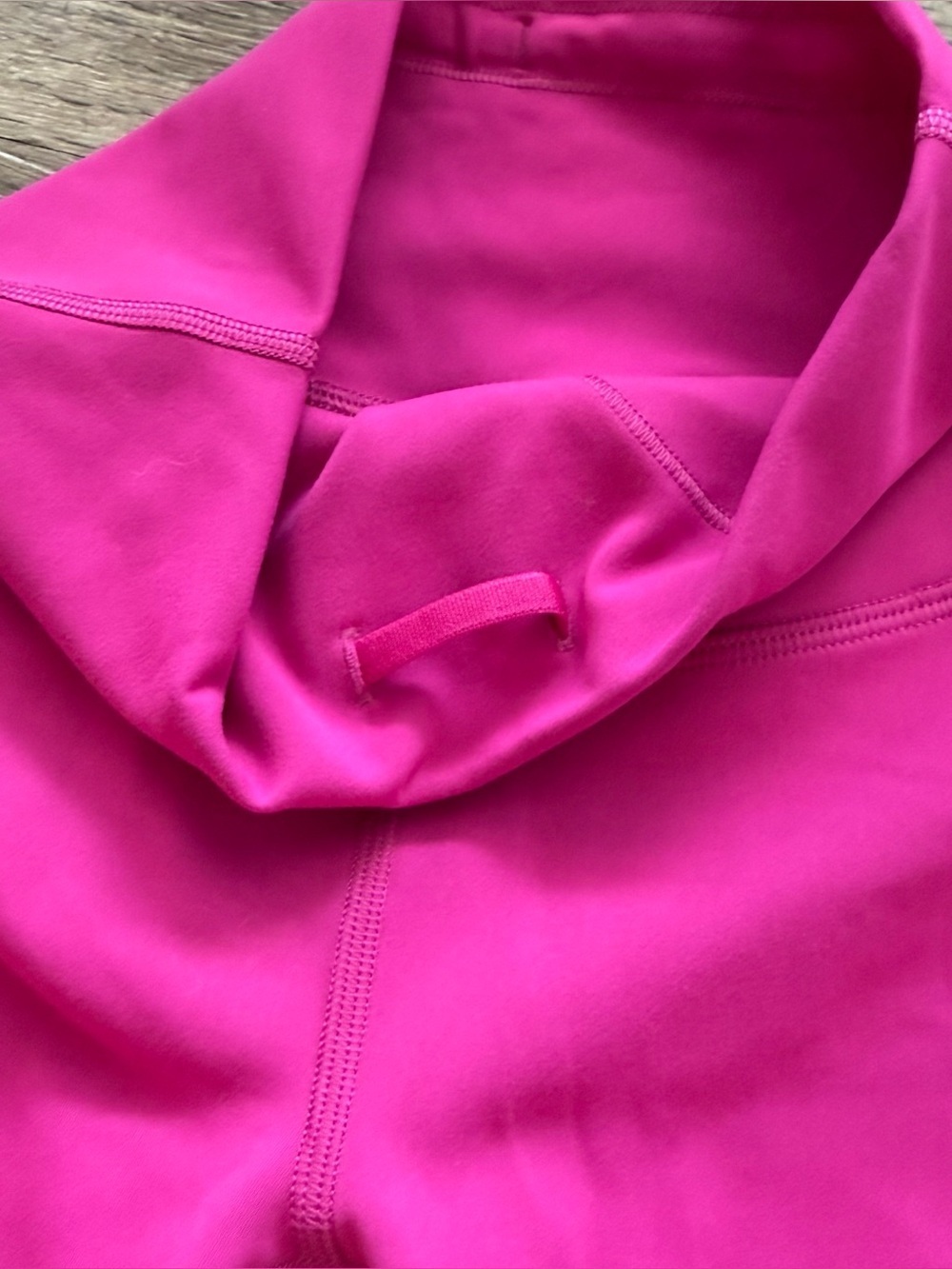 Lululemon Wunder Train High Rise Short 8" Ripened Raspberry - Picture 4 of 7